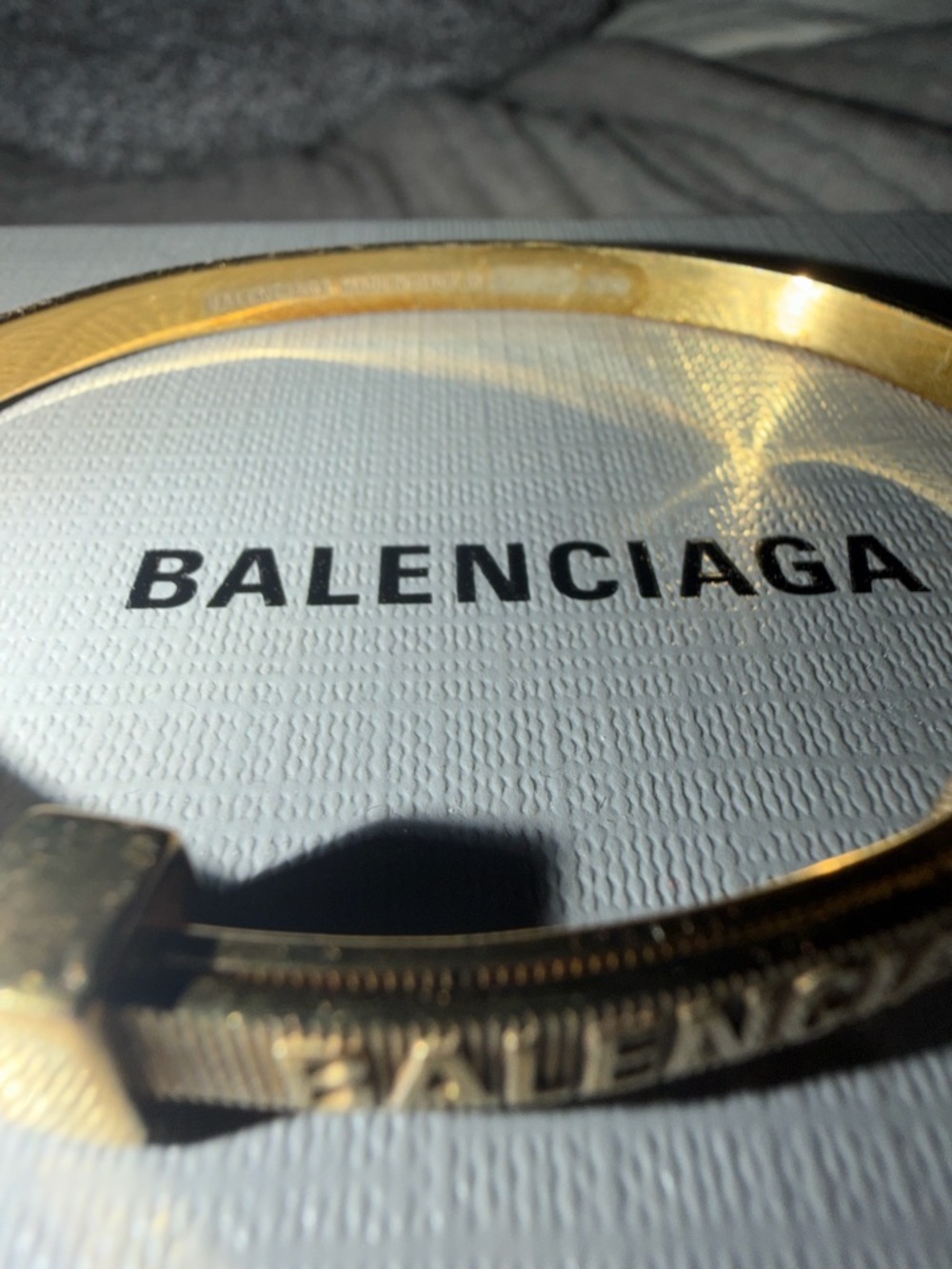 Balenciaga Shiny Gold Logo Hoop Bracelet - Picture 4 of 5